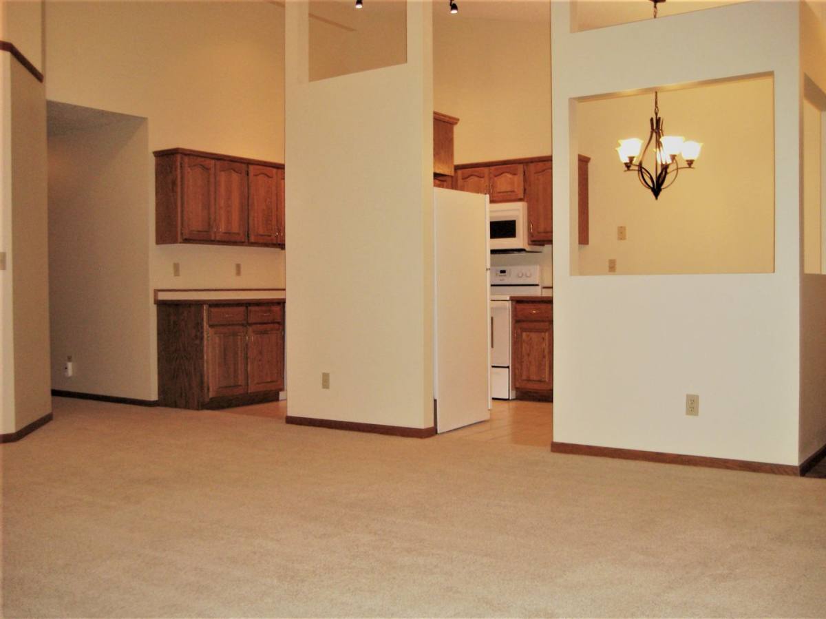 Townhouse for rent at 1728 35th St SW, Fargo, ND 58103