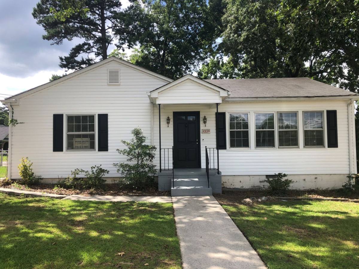 1229 Enota Ave, Gainesville, GA 30501