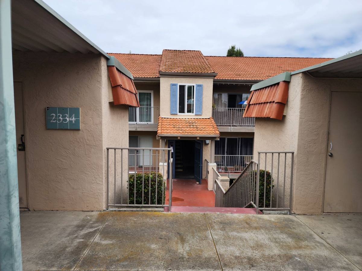 House for rent at 2334 Hosp Way, Carlsbad, CA 92008