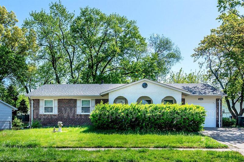 House for rent at 2250 Spoonwood Lane, Florissant, MO 63033
