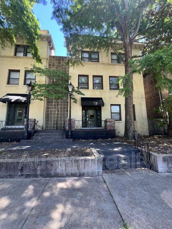 Apartment for rent at 322 N Newstead #3W, Saint Louis, MO 63108