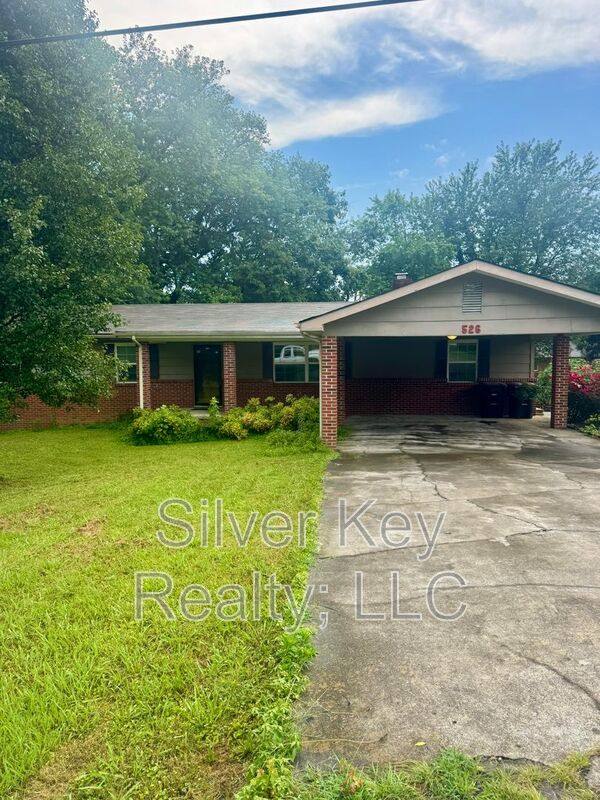 House for rent at 526 Brewer St, Athens, TN 37303