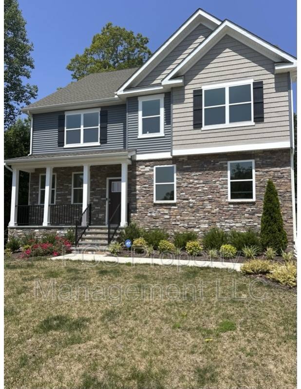 House for rent at 19948 Chesdin Harbor Dr, Petersburg, VA 23803
