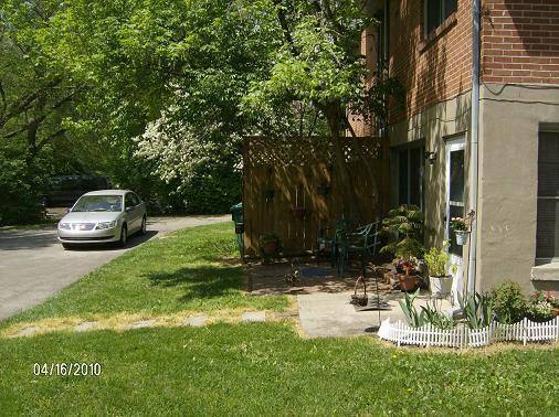 Apartment for rent at 806 B Malabu Dr, Lexington, KY 40502