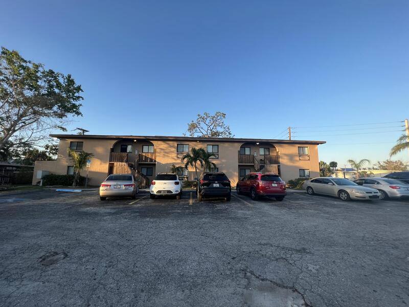 Apartment for rent at 4610 De Leon St #103, Fort Myers, FL 33907
