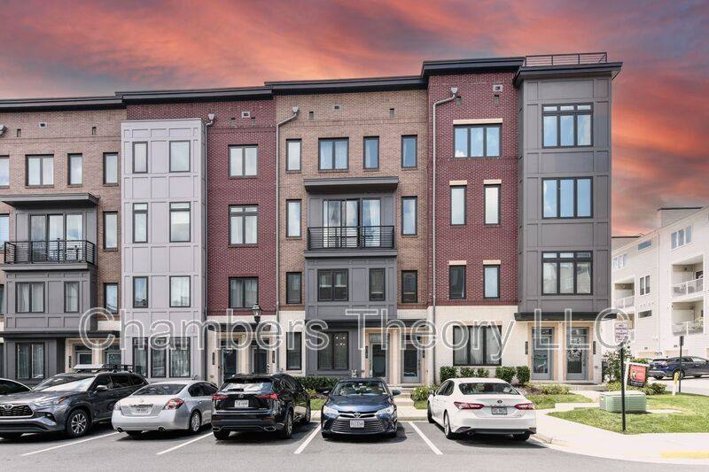 Townhouse for rent at 43185 Mongold Square, Ashburn, VA 20148