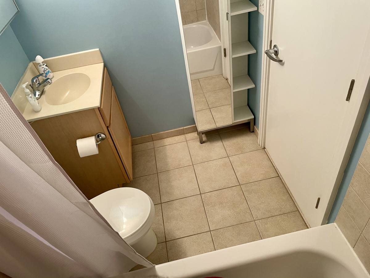 Condo for rent at 800 4th St SW #S103, Washington, DC 20024