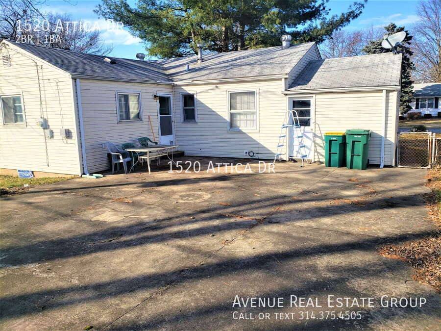 House for rent at 1520 Attica Dr, Saint Louis, MO 63137