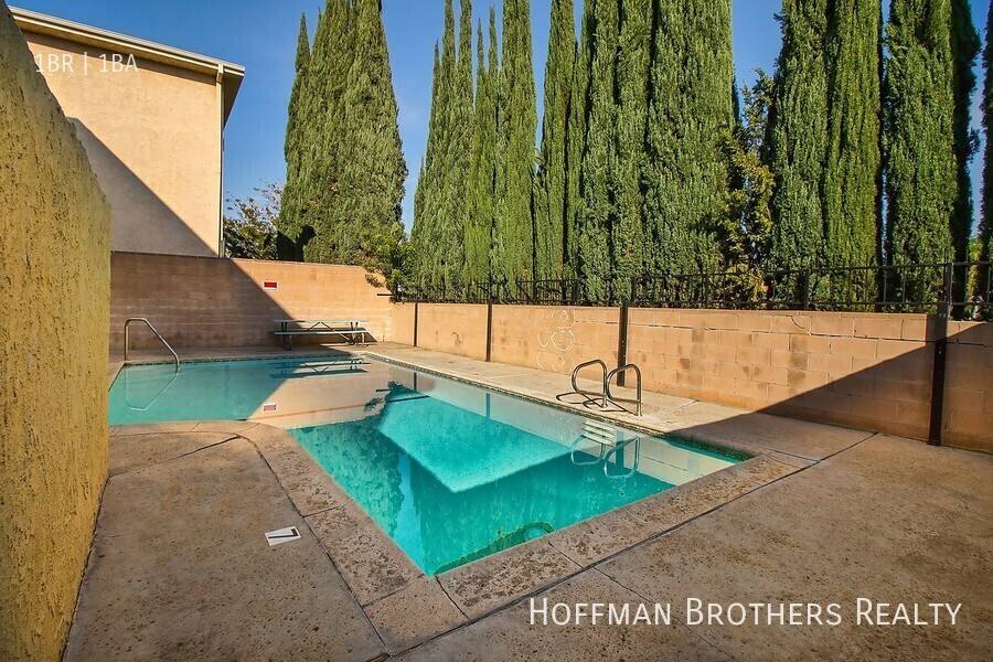 Apartment for rent at 6548 Sepulveda Blvd #111, Van Nuys, CA 91411