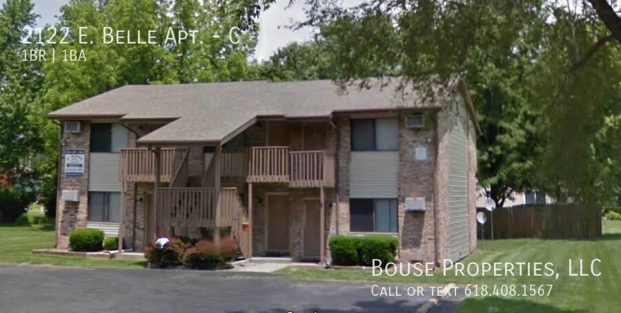Apartment for rent at 2122 E Belle #C, Belleville, IL 62221