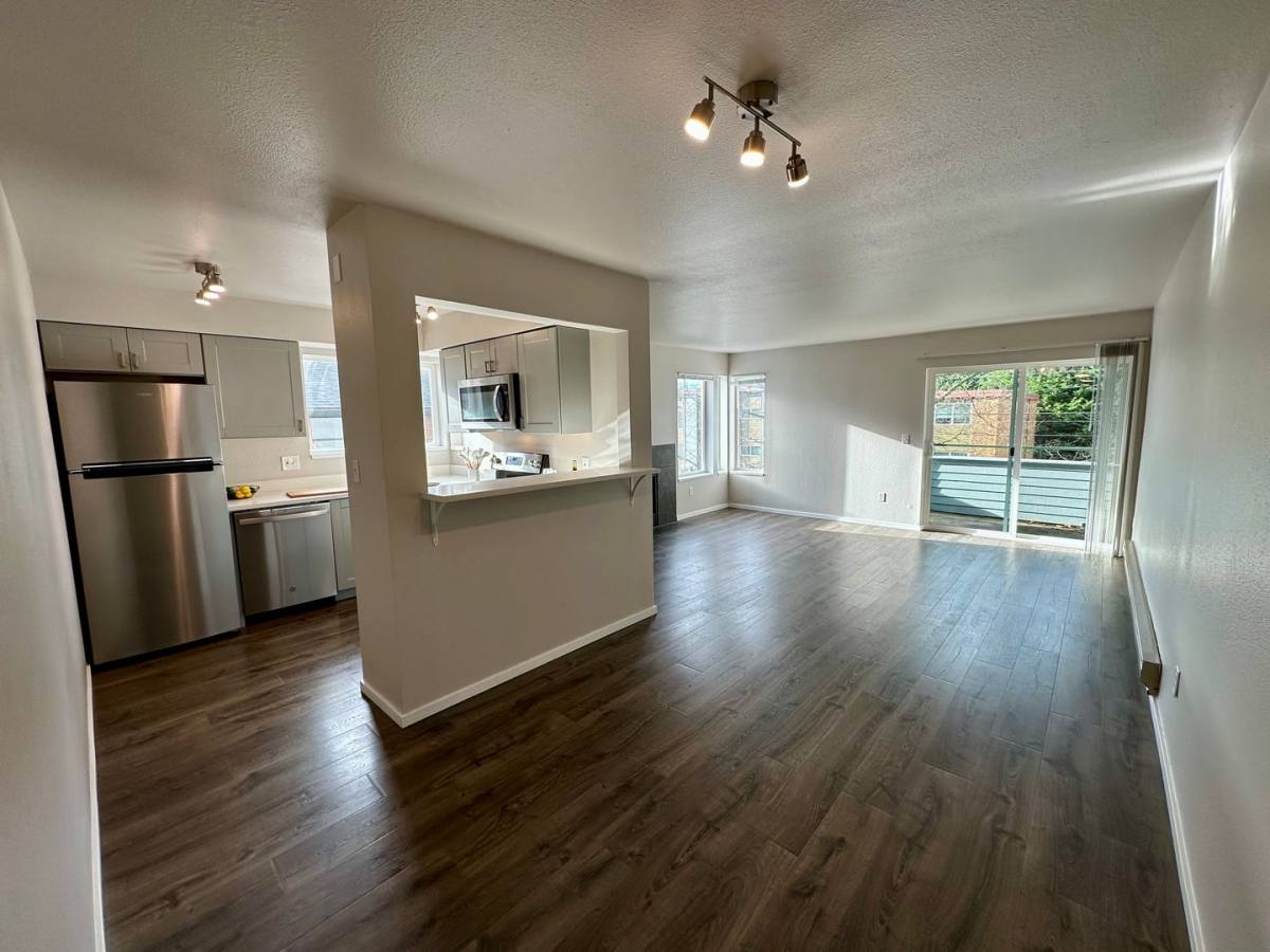 Apartment for rent at 1712 Boylston Ave, Seattle, WA 98122
