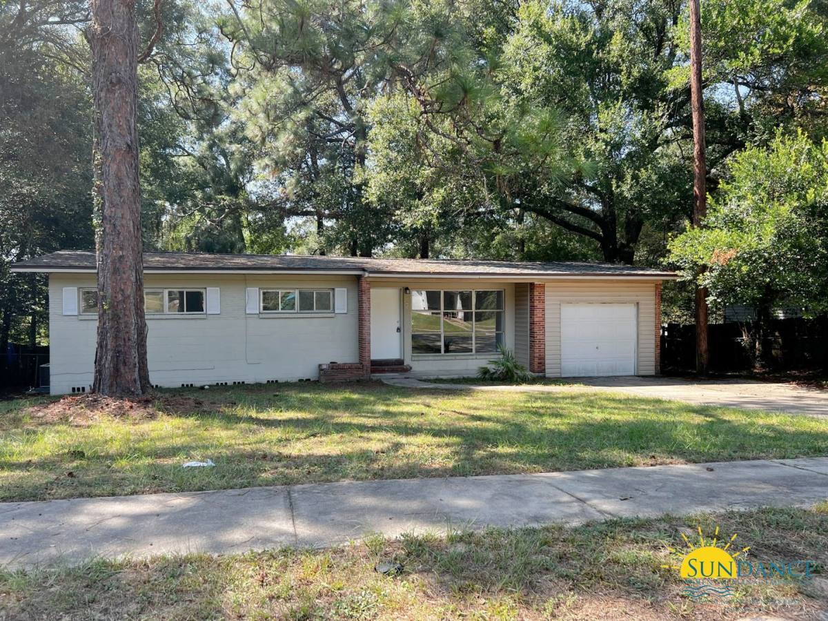 House for rent at 259 Seminole Trail, Crestview, FL 32536