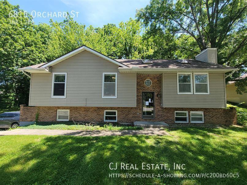 House for rent at 6815 Orchard St, Liberty, MO 64068