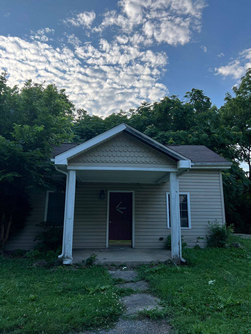 House for rent at 7444 W San Marco Dr, Fortville, IN 46040