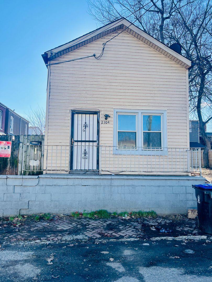 House for rent at 2104 Pirtle St, Louisville, KY 40212