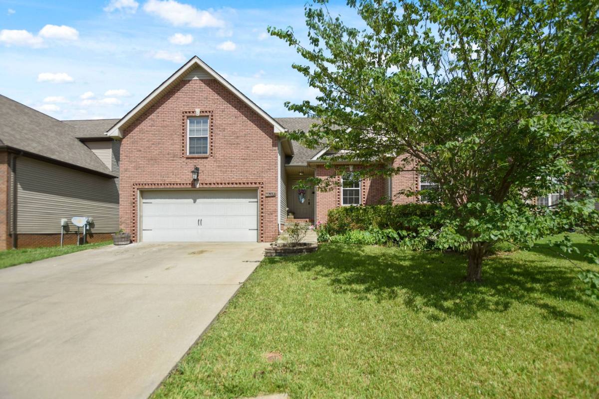 House for rent at 3713 Windhaven Court, Clarksville, TN 37040