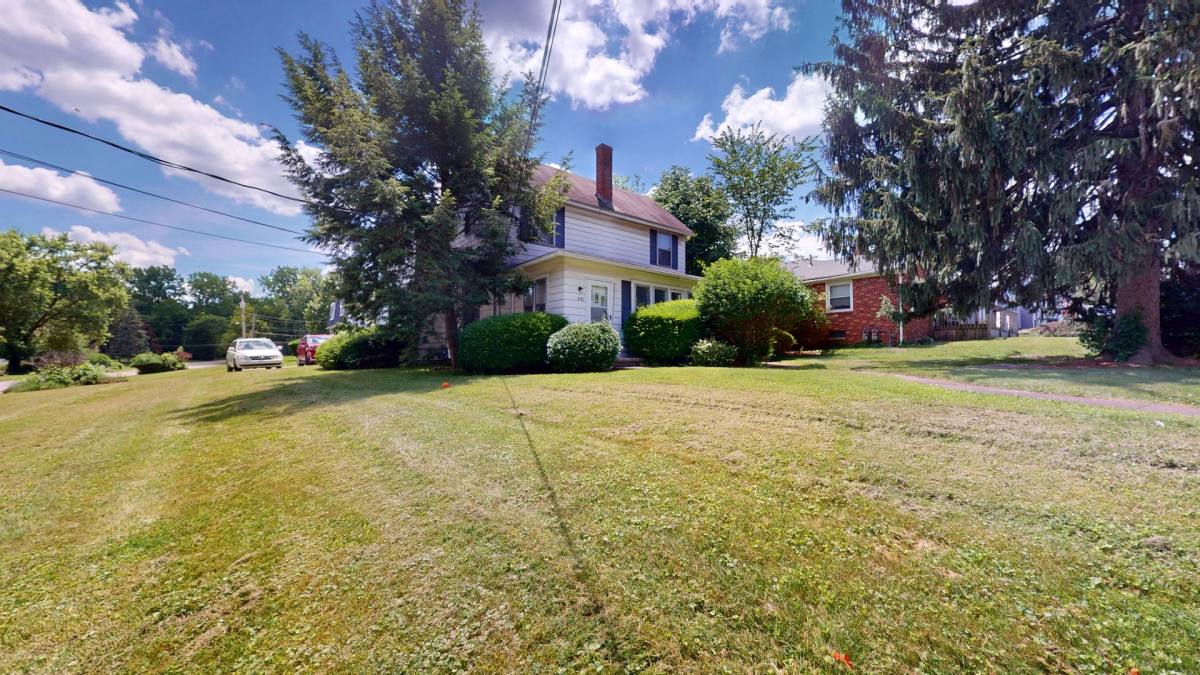 Apartment for rent at 447-449 Cline, Mansfield, OH 44907