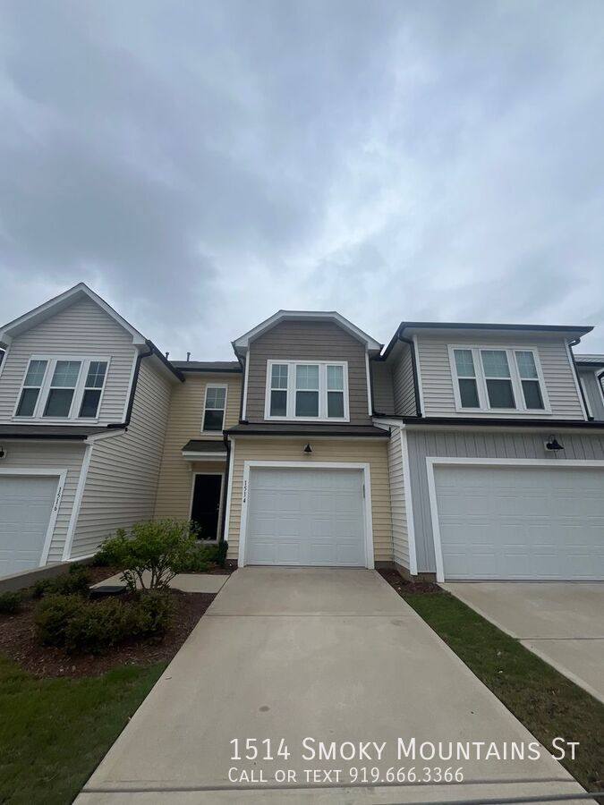 Townhouse for rent at 1514 Smoky Mountains St, Durham, NC 27713