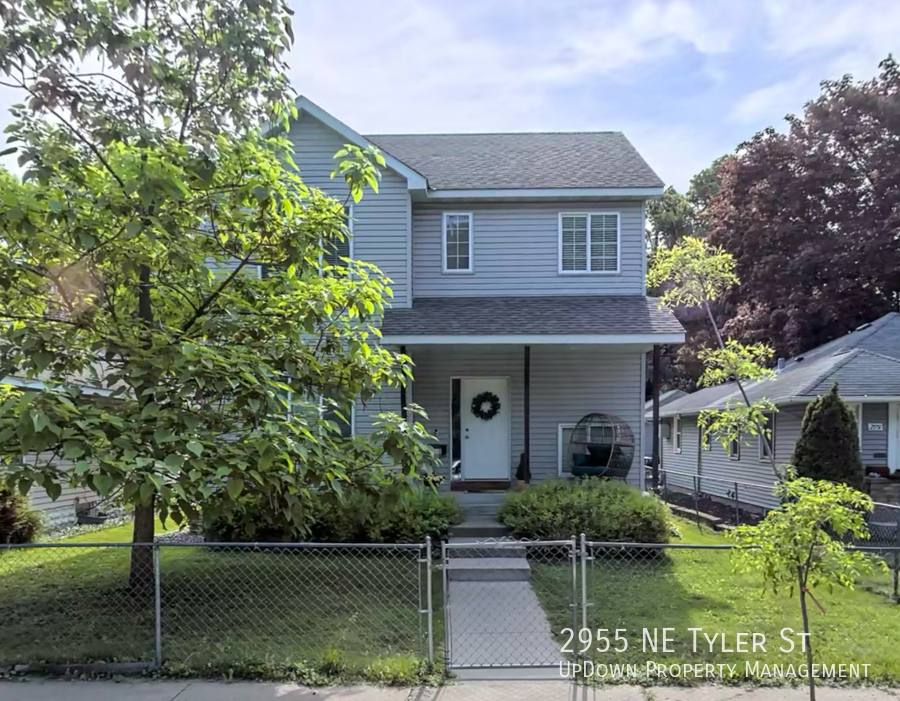 House for rent at 2955 NE Tyler St, Minneapolis, MN 55418