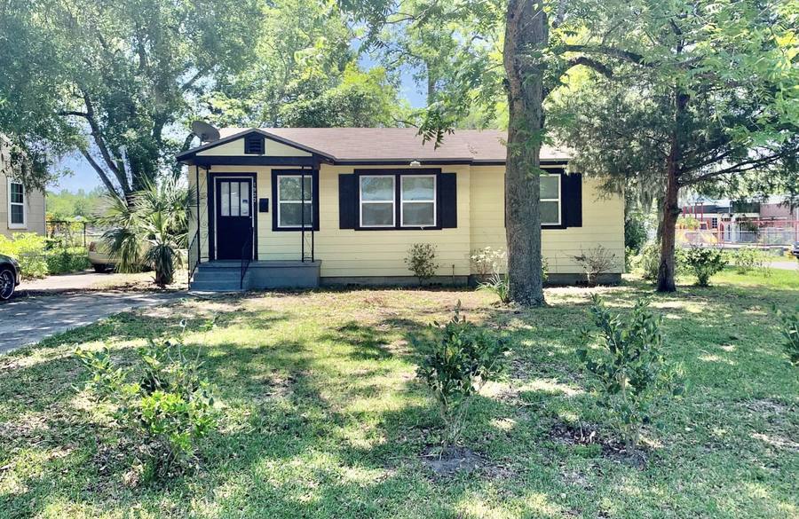 House for rent at 1932 Pullman Court, Jacksonville, FL 32209