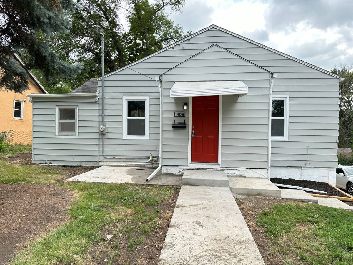 House for rent at 1408 Euclid Ave, Des Moines, IA 50313