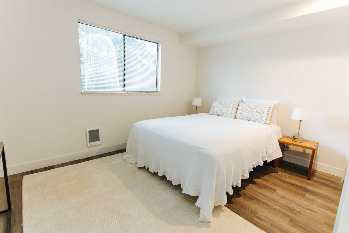 Apartment for rent at 19921 19th Ave NE, Seattle, WA 98155
