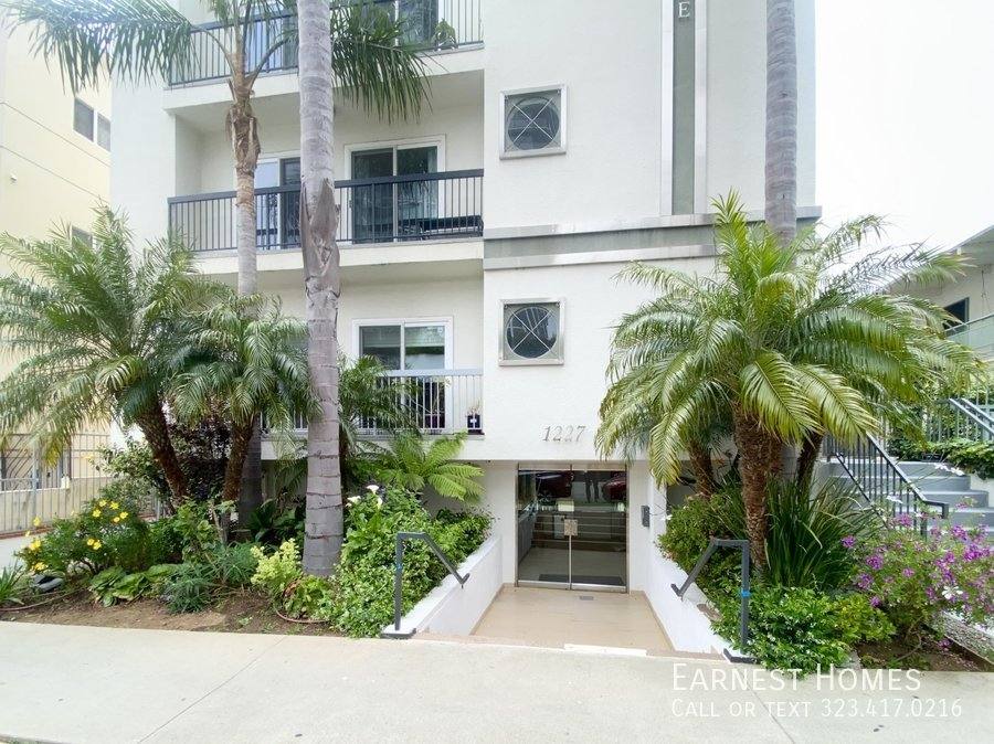 Condo for rent at 1227 Granville Ave #104, Los Angeles, CA 90025