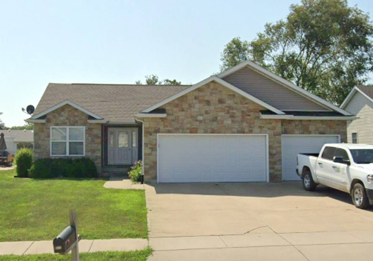 House for rent at 417 Dahlia, Chatham, IL 62629