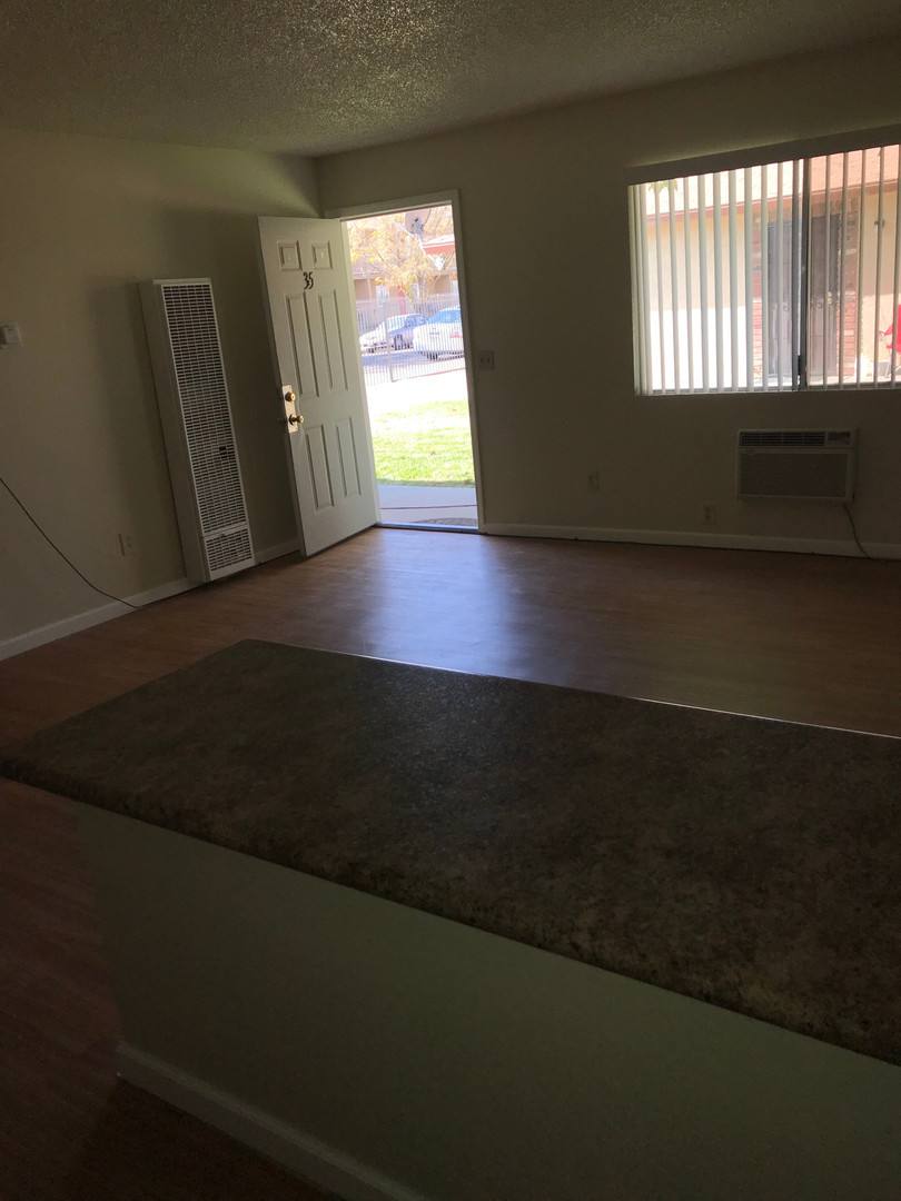 Apartment for rent at 18462 Montezuma St #5, Adelanto, CA 92301