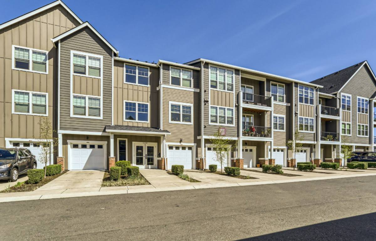 Condo for rent at 16401 NW Chadwick Way, Portland, OR 97229
