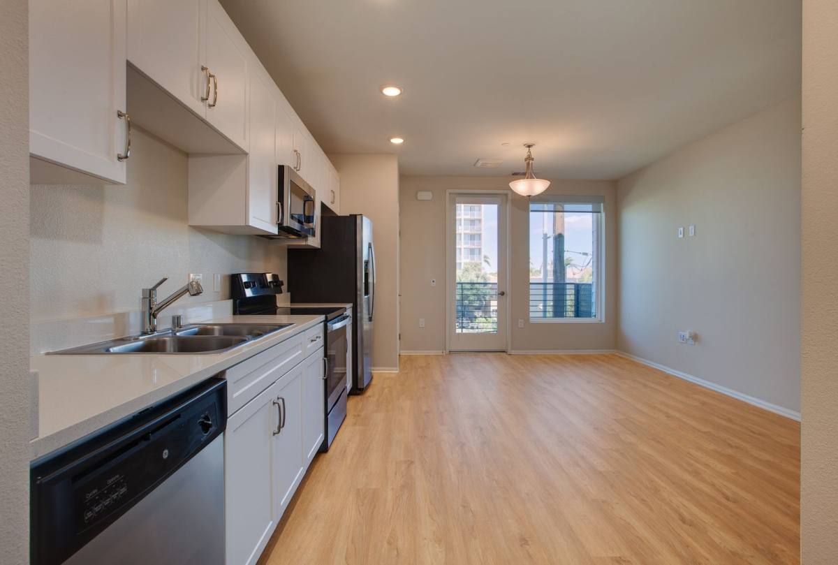 Apartment for rent at 288 Center St, Chula Vista, CA 91910
