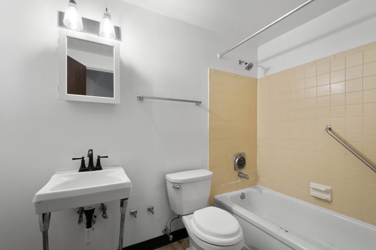 Apartment for rent at 2500 Brownsville Rd, Pittsburgh, PA 15210