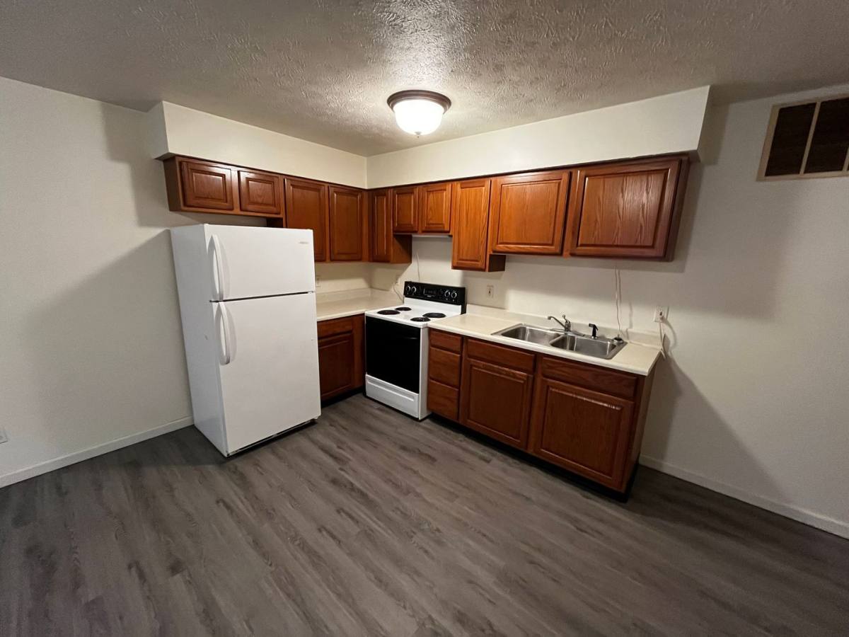 Apartment for rent at 9013 W Jackson St, Muncie, IN 47304