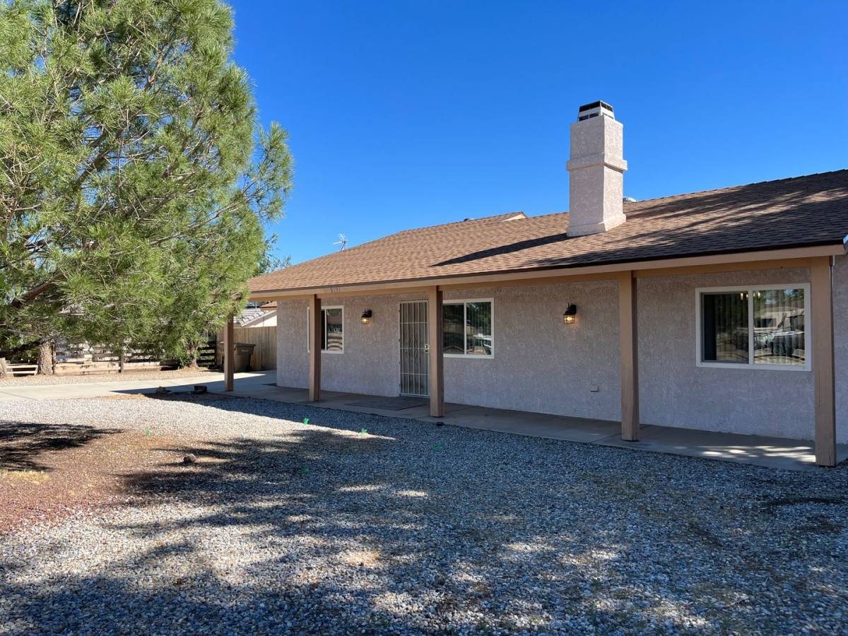 House for rent at 8191 Paisley Ave, Hesperia, CA 92345