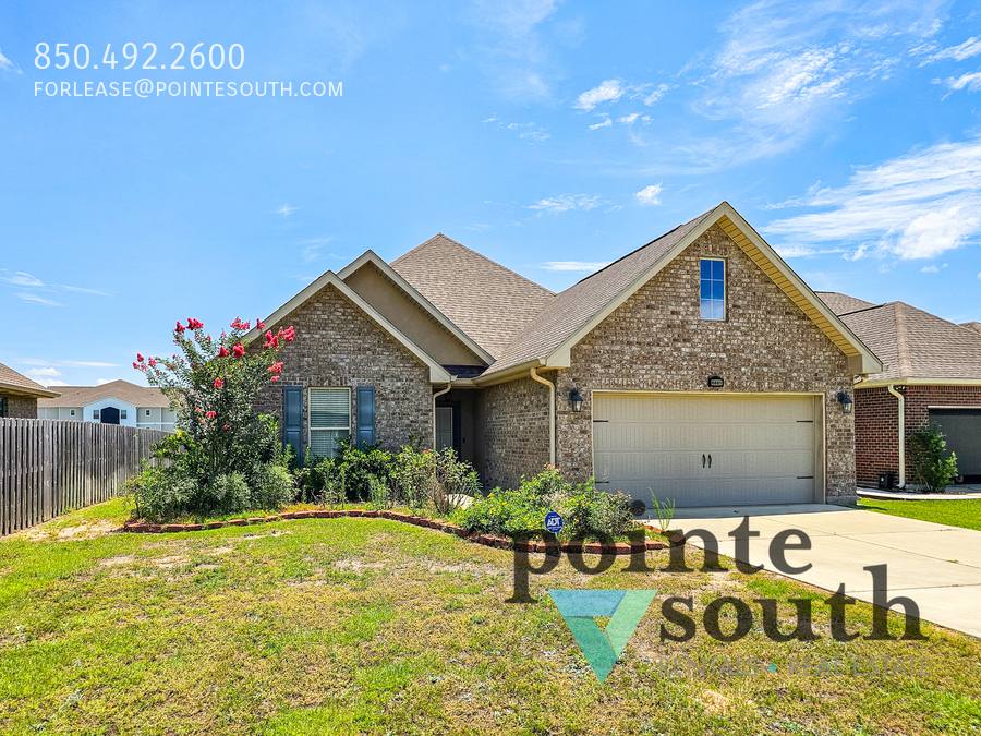House for rent at 8881 Bellawood Circle, Pensacola, FL 32514
