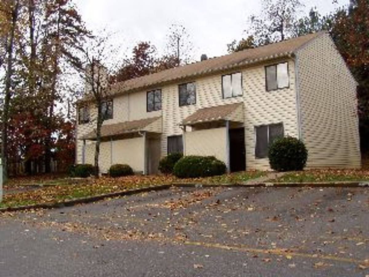 Townhouse for rent at 100 Montview Forest Dr, Lynchburg, VA 24502