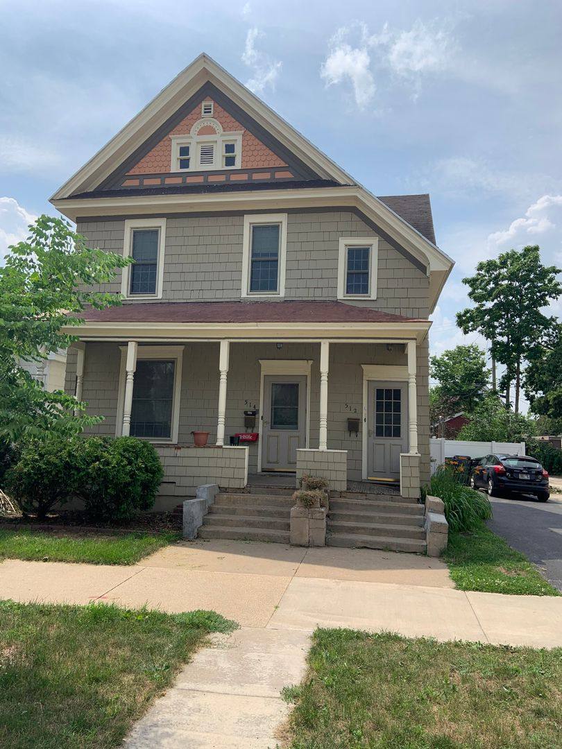 Apartment for rent at 512 6th St S, La Crosse, WI 54601