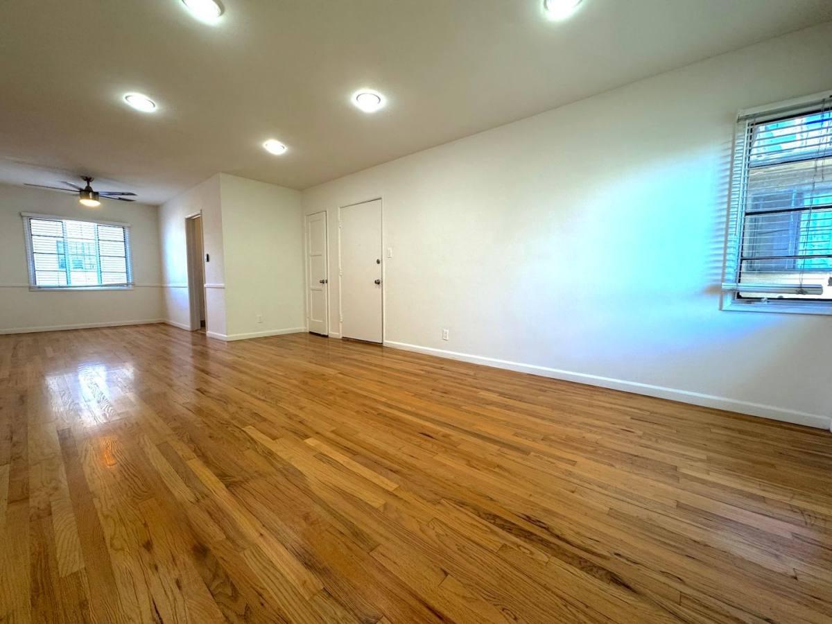 Apartment for rent at 1911 N Las Palmas Ave, Los Angeles, CA 90068