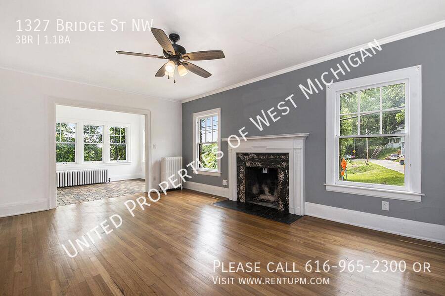 Apartment for rent at 1327 Bridge St NW, Grand Rapids, MI 49504