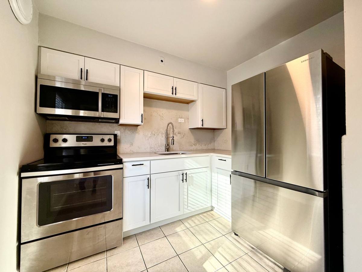 Apartment for rent at 5940- 5952 Nagel Ave, Saint Louis, MO 63109