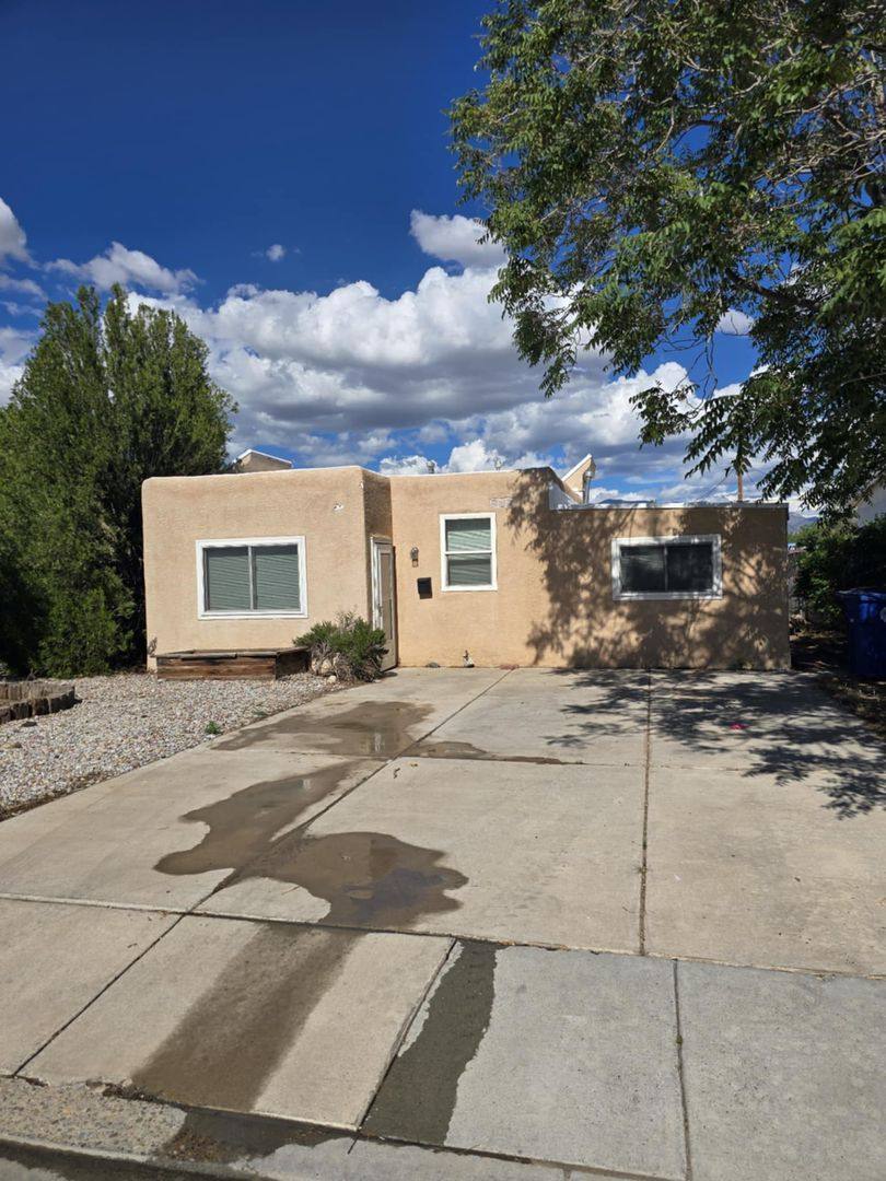 House for rent at 2734 Graceland Dr NE, Albuquerque, NM 87110