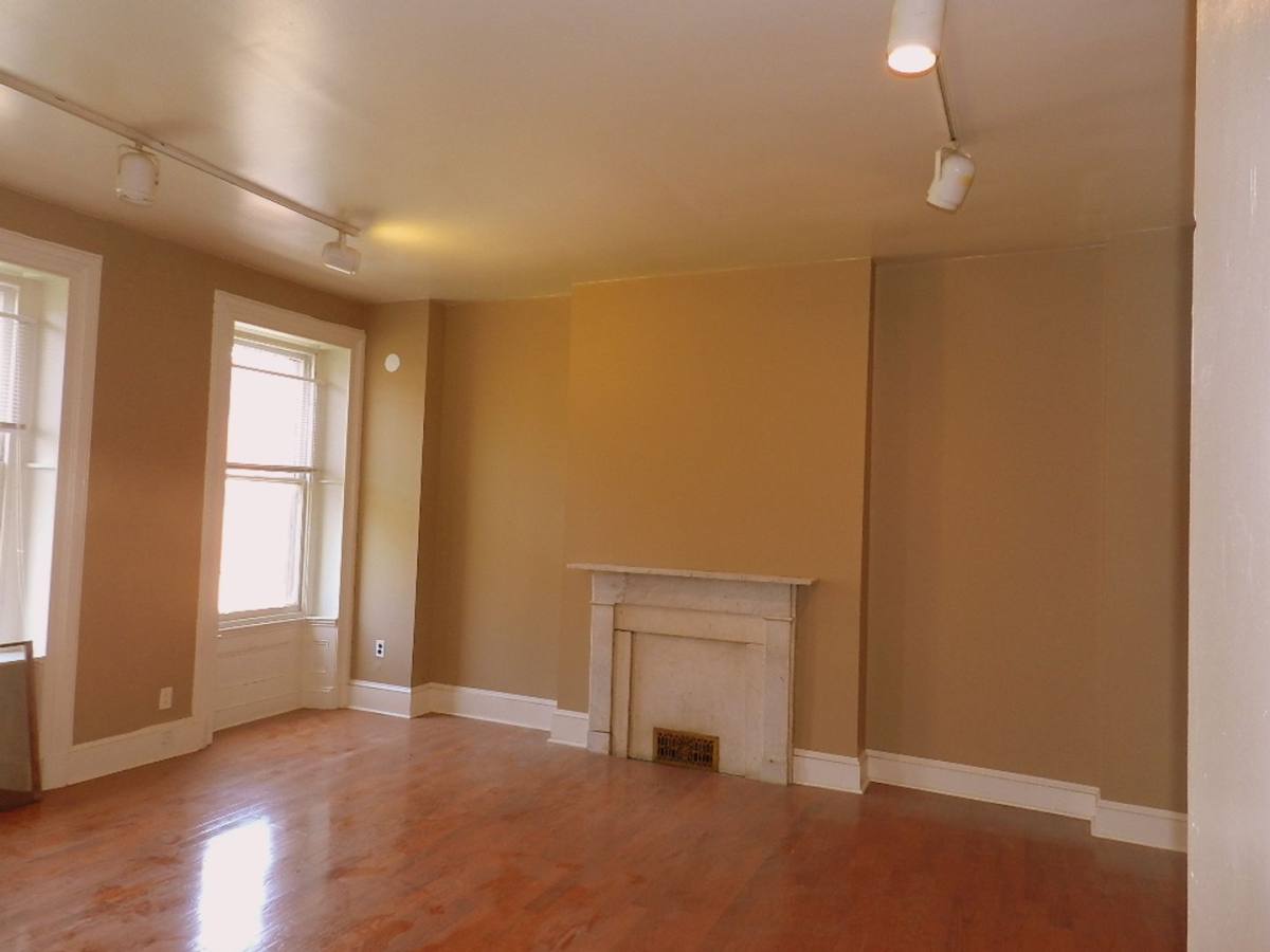 Apartment for rent at 1532 Pine St, Philadelphia, PA 19102