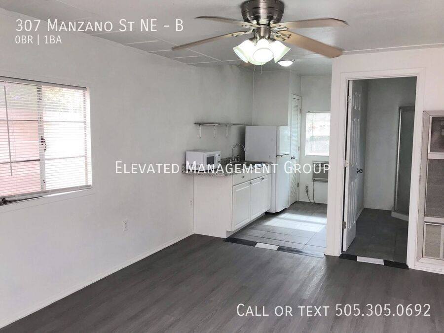 Apartment for rent at 307 Manzano St NE #B, Albuquerque, NM 87108