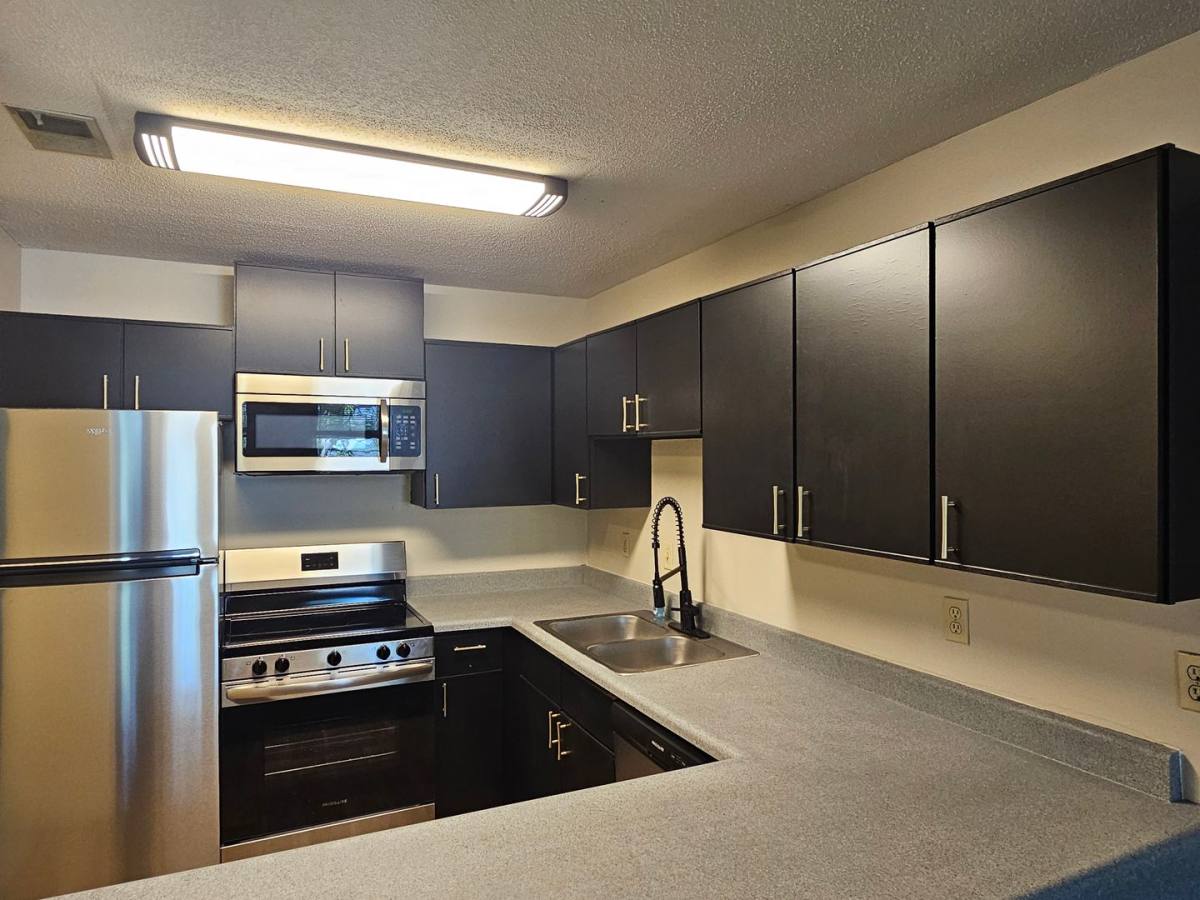Apartment for rent at 1730 S 11th St, Omaha, NE 68108