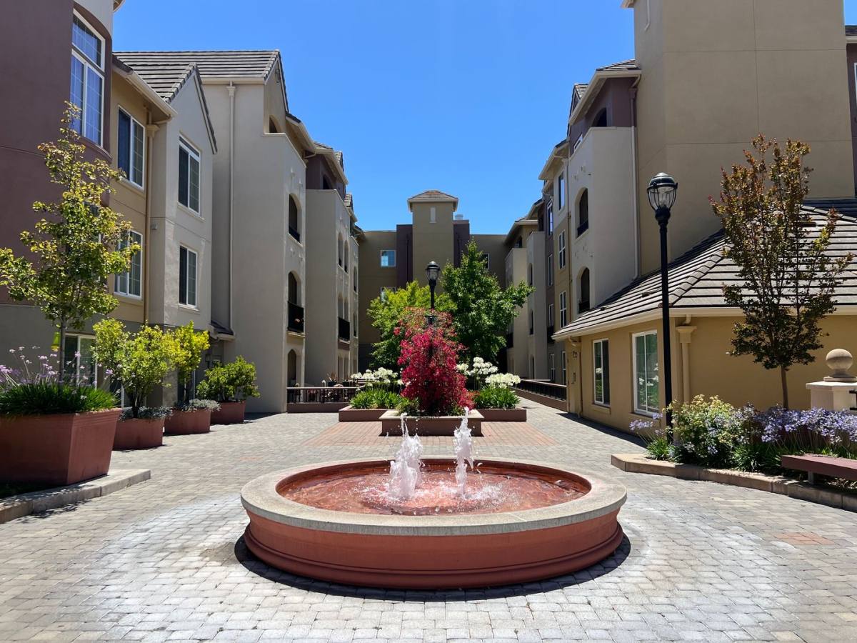 Apartment for rent at 1550 Technology Dr, San Jose, CA 95110