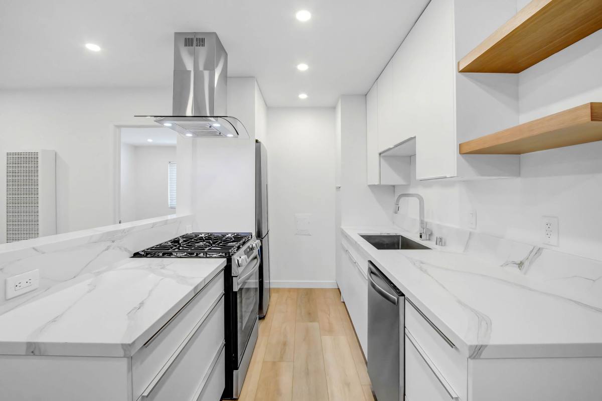 Apartment for rent at 519 Hill St, Santa Monica, CA 90405