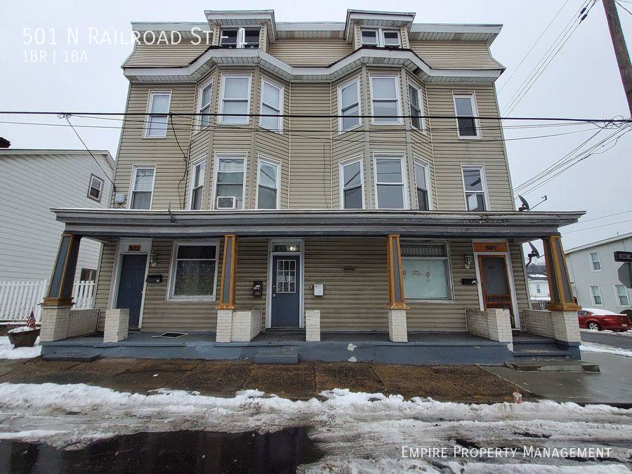 Apartment for rent at 501 N Railroad St #1, Tamaqua, PA 18252