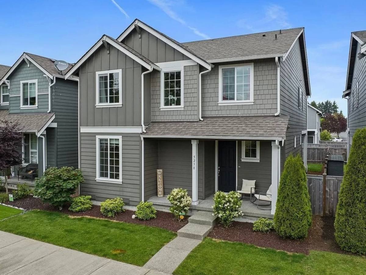 House for rent at 5238 53rd Ave SE, Lacey, WA 98503