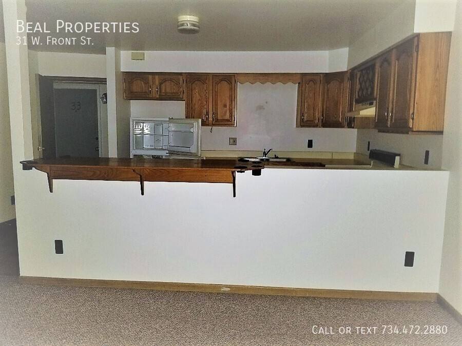 Apartment for rent at 31 W Front St, Monroe, MI 48161