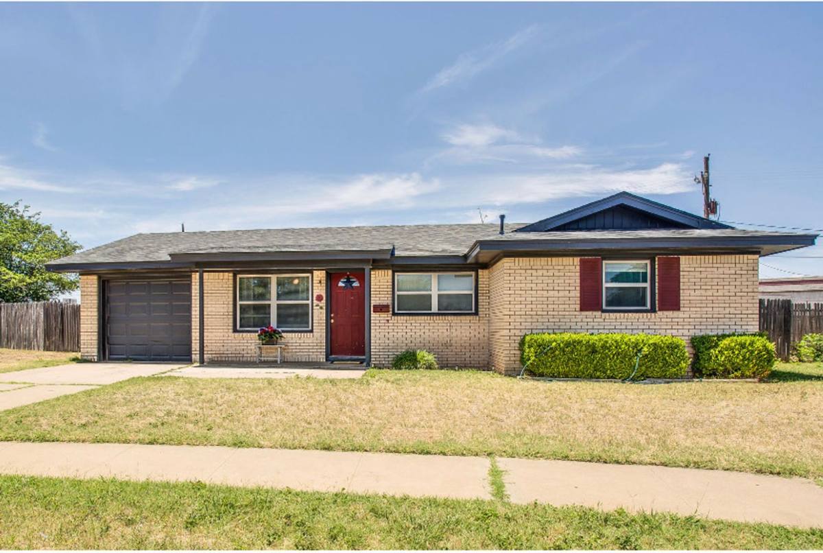 House for rent at 5456 6th Place, Lubbock, TX 79416